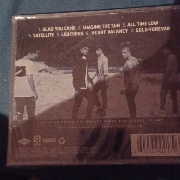 FREE CD - Wanted - Picture 2 of 2